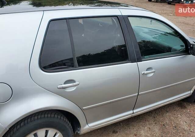 Серый Фольксваген Гольф, объемом двигателя 1.9 л и пробегом 492 тыс. км за 3600 $, фото 32 на Automoto.ua