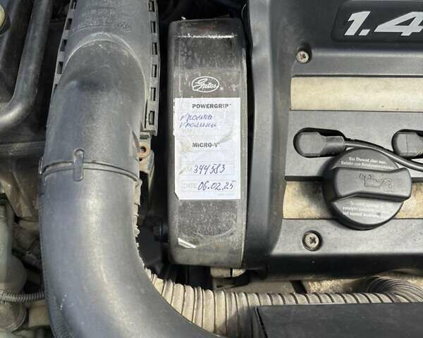 Серый Фольксваген Гольф, объемом двигателя 1.4 л и пробегом 270 тыс. км за 3900 $, фото 18 на Automoto.ua