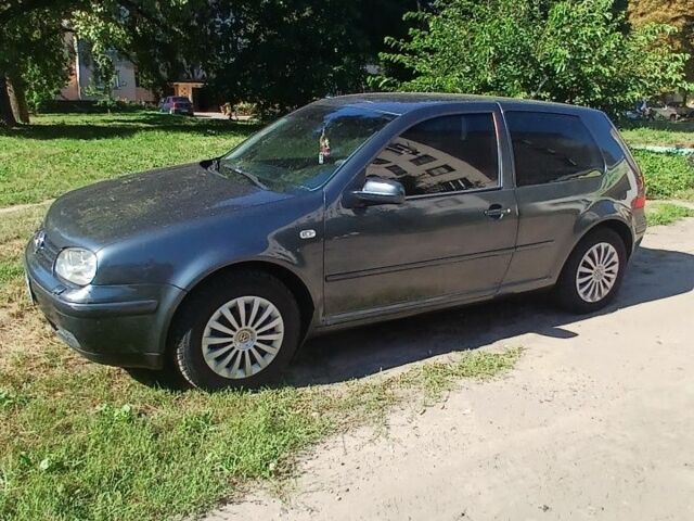 Серый Фольксваген Гольф, объемом двигателя 0 л и пробегом 198 тыс. км за 3900 $, фото 1 на Automoto.ua