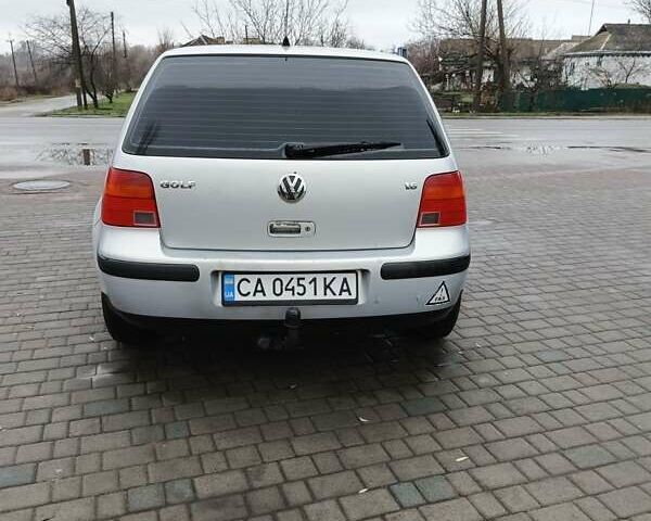 Сірий Фольксваген Гольф, об'ємом двигуна 1.6 л та пробігом 290 тис. км за 4500 $, фото 2 на Automoto.ua
