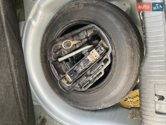 Сірий Фольксваген Гольф, об'ємом двигуна 1.39 л та пробігом 231 тис. км за 3550 $, фото 12 на Automoto.ua