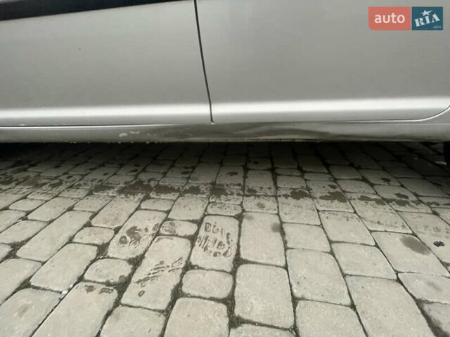 Серый Фольксваген Гольф, объемом двигателя 1.6 л и пробегом 268 тыс. км за 3750 $, фото 2 на Automoto.ua