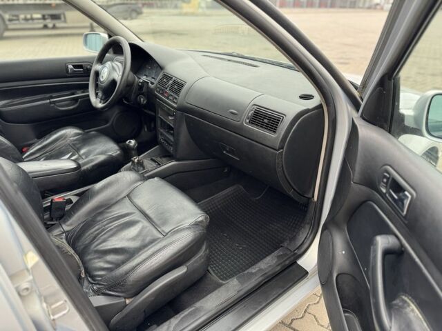 Серый Фольксваген Гольф, объемом двигателя 1.9 л и пробегом 360 тыс. км за 1850 $, фото 13 на Automoto.ua