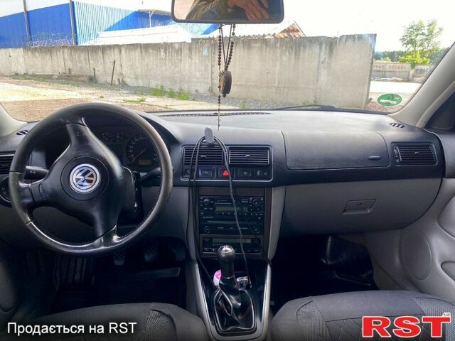 Сірий Фольксваген Гольф, об'ємом двигуна 1.6 л та пробігом 270 тис. км за 4250 $, фото 4 на Automoto.ua