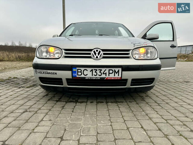 Серый Фольксваген Гольф, объемом двигателя 1.39 л и пробегом 218 тыс. км за 3500 $, фото 10 на Automoto.ua