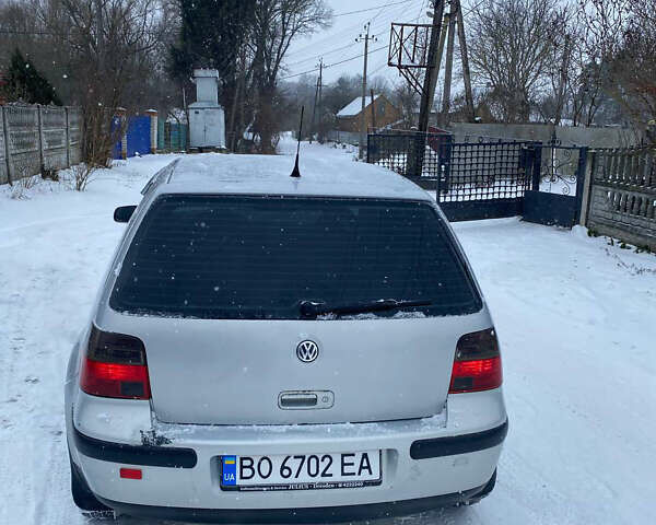 Серый Фольксваген Гольф, объемом двигателя 1.4 л и пробегом 216 тыс. км за 3450 $, фото 3 на Automoto.ua