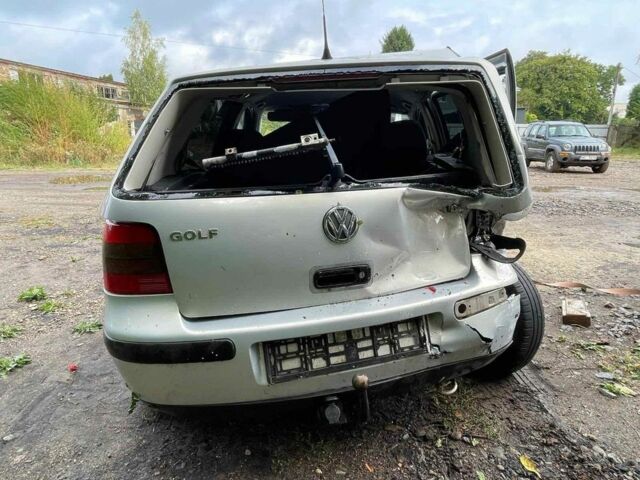 Сірий Фольксваген Гольф, об'ємом двигуна 1.6 л та пробігом 245 тис. км за 1500 $, фото 4 на Automoto.ua