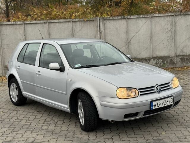 Серый Фольксваген Гольф, объемом двигателя 1.9 л и пробегом 360 тыс. км за 1850 $, фото 2 на Automoto.ua