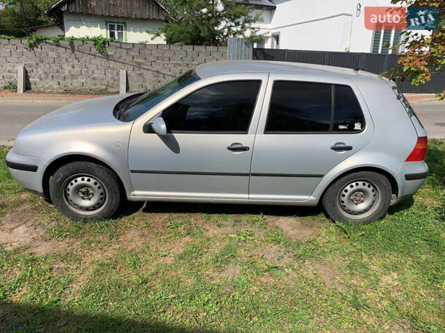 Серый Фольксваген Гольф, объемом двигателя 1.6 л и пробегом 278 тыс. км за 2500 $, фото 9 на Automoto.ua