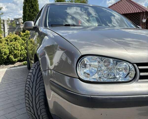 Серый Фольксваген Гольф, объемом двигателя 1.4 л и пробегом 270 тыс. км за 3900 $, фото 11 на Automoto.ua