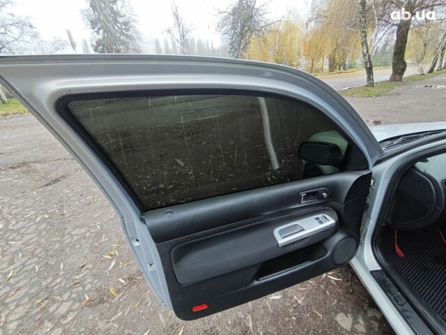 Серый Фольксваген Гольф, объемом двигателя 0 л и пробегом 214 тыс. км за 3999 $, фото 10 на Automoto.ua