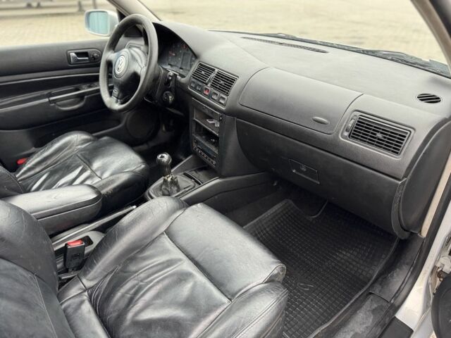 Серый Фольксваген Гольф, объемом двигателя 1.9 л и пробегом 360 тыс. км за 1850 $, фото 14 на Automoto.ua