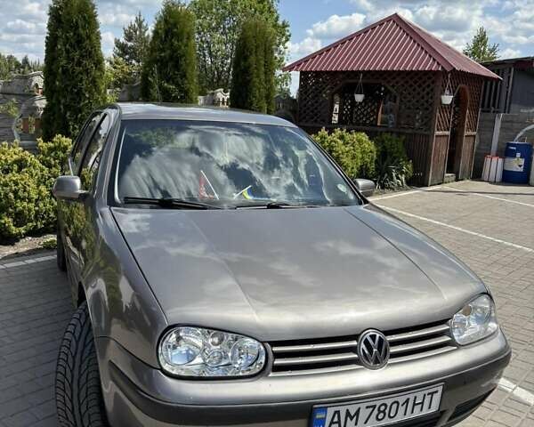 Серый Фольксваген Гольф, объемом двигателя 1.4 л и пробегом 270 тыс. км за 3900 $, фото 13 на Automoto.ua