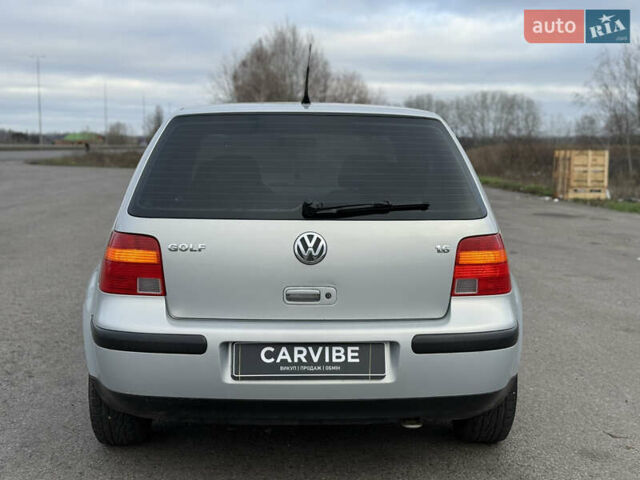 Серый Фольксваген Гольф, объемом двигателя 1.6 л и пробегом 300 тыс. км за 5200 $, фото 10 на Automoto.ua