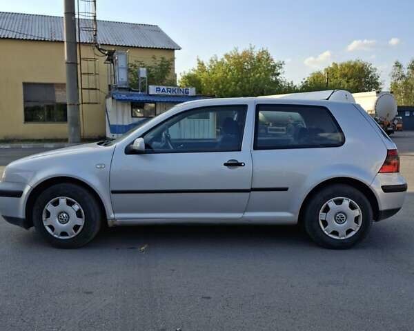 Серый Фольксваген Гольф, объемом двигателя 1.39 л и пробегом 203 тыс. км за 2450 $, фото 15 на Automoto.ua