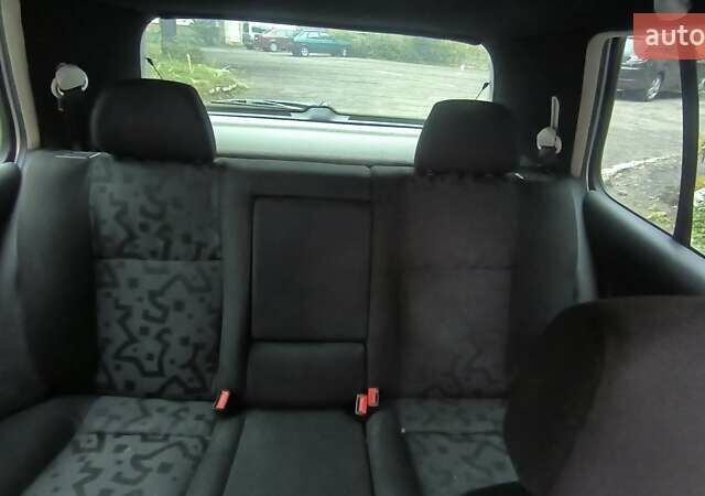 Серый Фольксваген Гольф, объемом двигателя 1.9 л и пробегом 400 тыс. км за 3800 $, фото 5 на Automoto.ua