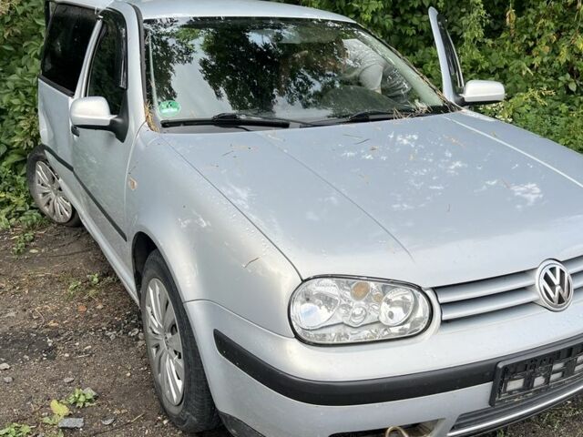 Сірий Фольксваген Гольф, об'ємом двигуна 1.6 л та пробігом 245 тис. км за 1500 $, фото 1 на Automoto.ua