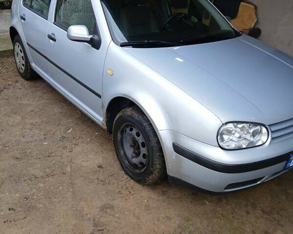 Фольксваген Гольф 1999 у Івано-Франківську на Automoto.ua Сірий Фольксваген Гольф, об'ємом двигуна 1.39 л та пробігом 179 тис. км за 3500 $, фото 10 на Automoto.ua