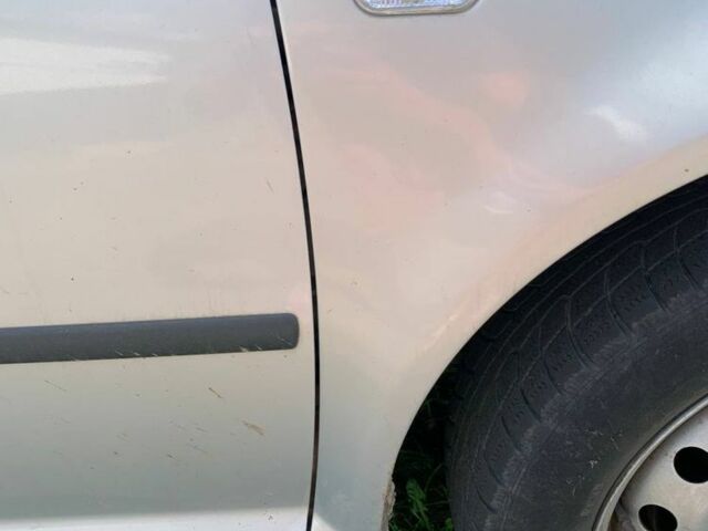 Сірий Фольксваген Гольф, об'ємом двигуна 1.6 л та пробігом 278 тис. км за 2600 $, фото 6 на Automoto.ua