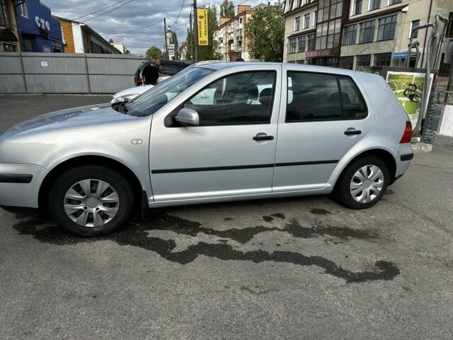 Сірий Фольксваген Гольф, об'ємом двигуна 1.4 л та пробігом 254 тис. км за 3800 $, фото 1 на Automoto.ua