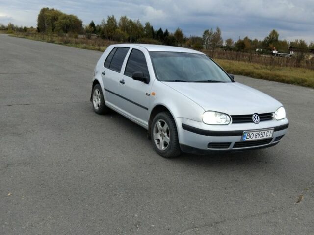 Сірий Фольксваген Гольф, об'ємом двигуна 1.6 л та пробігом 350 тис. км за 2800 $, фото 4 на Automoto.ua