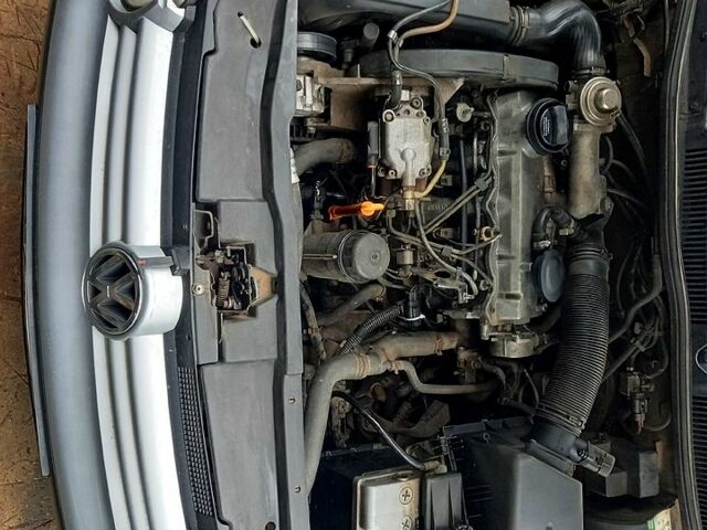 Серый Фольксваген Гольф, объемом двигателя 1.9 л и пробегом 370 тыс. км за 5200 $, фото 8 на Automoto.ua