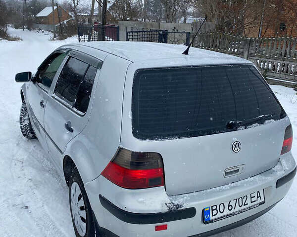 Серый Фольксваген Гольф, объемом двигателя 1.4 л и пробегом 216 тыс. км за 3450 $, фото 1 на Automoto.ua