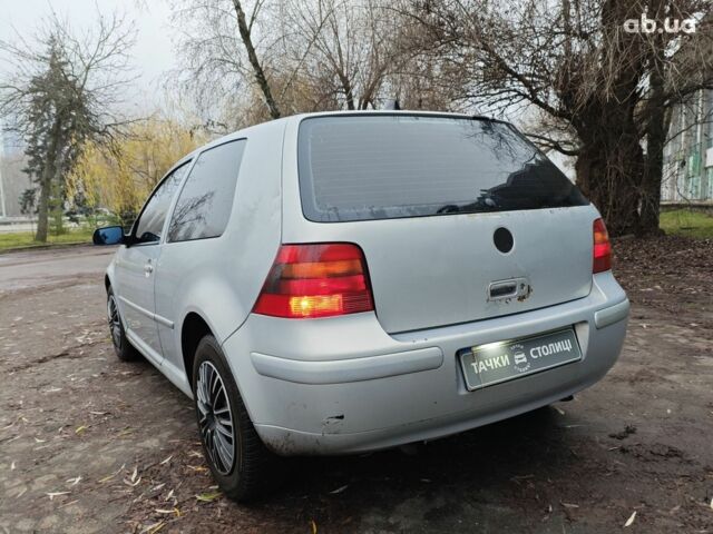 Серый Фольксваген Гольф, объемом двигателя 0 л и пробегом 214 тыс. км за 3999 $, фото 7 на Automoto.ua