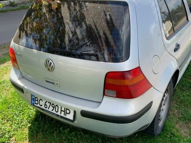 Сірий Фольксваген Гольф, об'ємом двигуна 1.6 л та пробігом 278 тис. км за 2600 $, фото 2 на Automoto.ua