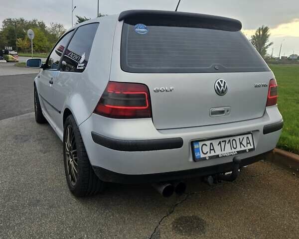 Сірий Фольксваген Гольф, об'ємом двигуна 1.9 л та пробігом 414 тис. км за 4500 $, фото 2 на Automoto.ua