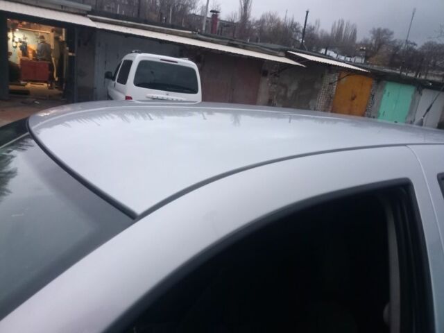 Серый Фольксваген Гольф, объемом двигателя 1.6 л и пробегом 300 тыс. км за 3400 $, фото 9 на Automoto.ua