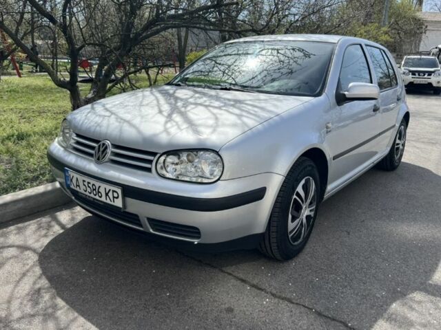 Сірий Фольксваген Гольф, об'ємом двигуна 1.4 л та пробігом 300 тис. км за 3800 $, фото 2 на Automoto.ua