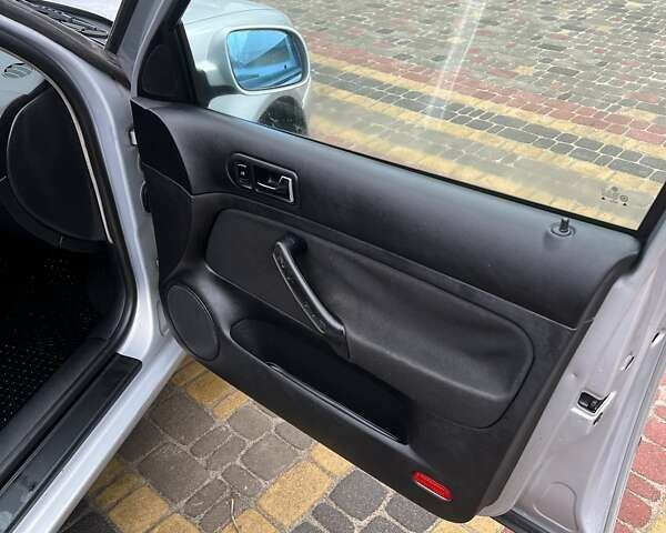 Сірий Фольксваген Гольф, об'ємом двигуна 0 л та пробігом 300 тис. км за 1900 $, фото 25 на Automoto.ua