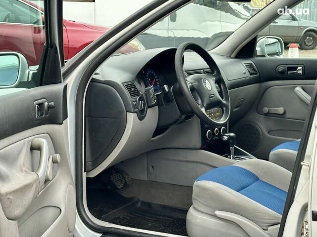 Серый Фольксваген Гольф, объемом двигателя 0 л и пробегом 258 тыс. км за 3300 $, фото 8 на Automoto.ua