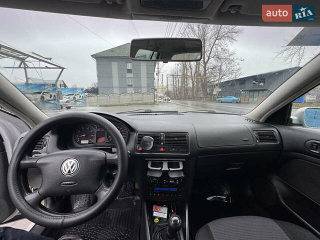 Серый Фольксваген Гольф, объемом двигателя 1.39 л и пробегом 260 тыс. км за 3300 $, фото 7 на Automoto.ua