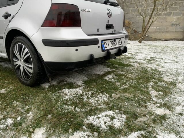 Серый Фольксваген Гольф, объемом двигателя 1.4 л и пробегом 302 тыс. км за 3500 $, фото 4 на Automoto.ua