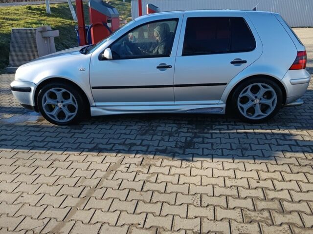 Сірий Фольксваген Гольф, об'ємом двигуна 1.6 л та пробігом 233 тис. км за 4600 $, фото 4 на Automoto.ua