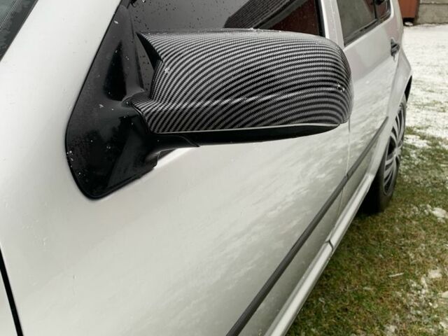 Серый Фольксваген Гольф, объемом двигателя 1.4 л и пробегом 302 тыс. км за 3500 $, фото 6 на Automoto.ua