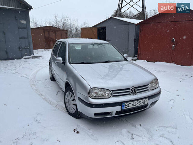 Серый Фольксваген Гольф, объемом двигателя 1.39 л и пробегом 245 тыс. км за 2750 $, фото 6 на Automoto.ua