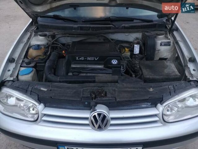 Серый Фольксваген Гольф, объемом двигателя 1.39 л и пробегом 253 тыс. км за 3700 $, фото 9 на Automoto.ua