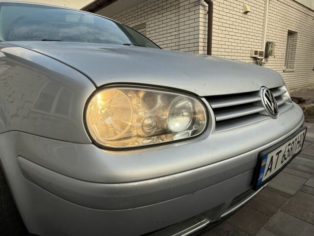 Серый Фольксваген Гольф, объемом двигателя 1.6 л и пробегом 318 тыс. км за 3650 $, фото 11 на Automoto.ua