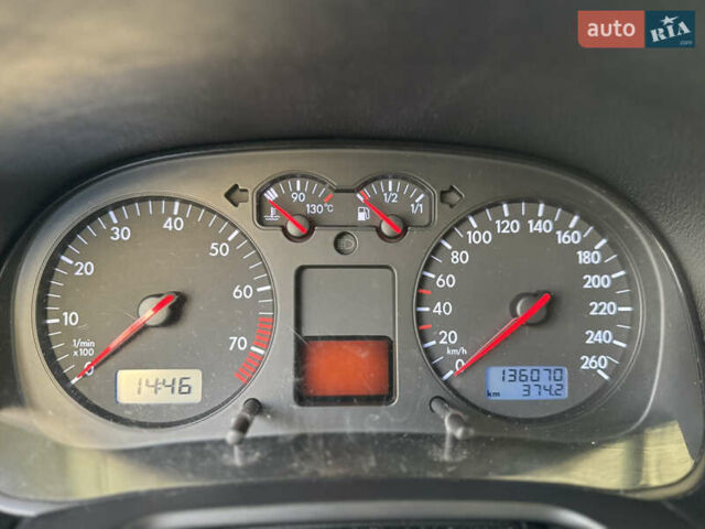 Серый Фольксваген Гольф, объемом двигателя 1.6 л и пробегом 136 тыс. км за 4850 $, фото 26 на Automoto.ua