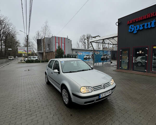 Серый Фольксваген Гольф, объемом двигателя 1.39 л и пробегом 260 тыс. км за 3300 $, фото 1 на Automoto.ua