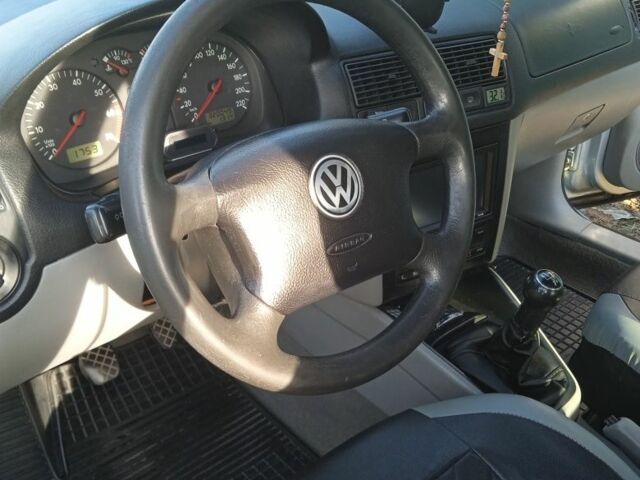 Сірий Фольксваген Гольф, об'ємом двигуна 1.4 л та пробігом 320 тис. км за 3400 $, фото 6 на Automoto.ua