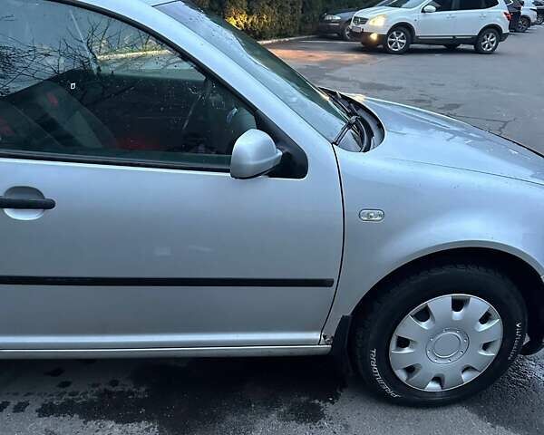 Серый Фольксваген Гольф, объемом двигателя 1.9 л и пробегом 414 тыс. км за 4200 $, фото 34 на Automoto.ua