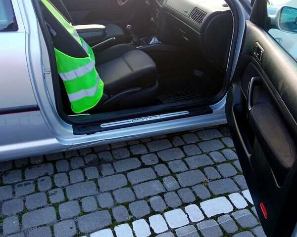 Серый Фольксваген Гольф, объемом двигателя 1.4 л и пробегом 234 тыс. км за 3850 $, фото 6 на Automoto.ua