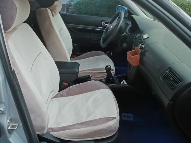 Сірий Фольксваген Гольф, об'ємом двигуна 1.4 л та пробігом 234 тис. км за 3500 $, фото 8 на Automoto.ua