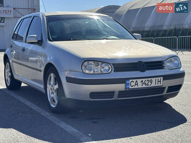 Сірий Фольксваген Гольф, об'ємом двигуна 1.39 л та пробігом 270 тис. км за 3650 $, фото 2 на Automoto.ua