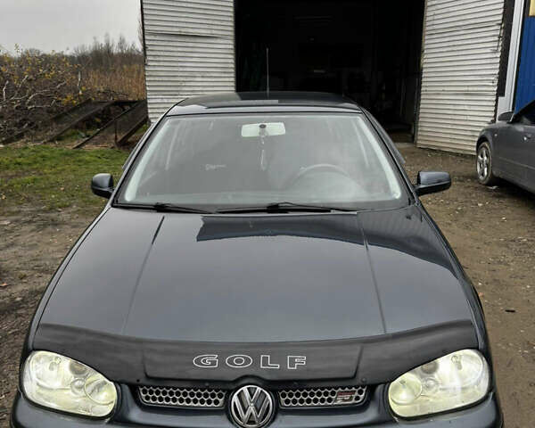 Серый Фольксваген Гольф, объемом двигателя 1.6 л и пробегом 258 тыс. км за 4000 $, фото 12 на Automoto.ua