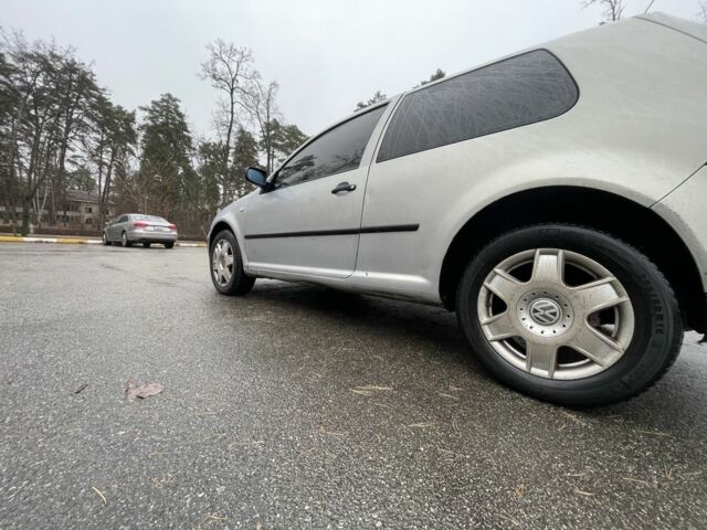 Серый Фольксваген Гольф, объемом двигателя 1.9 л и пробегом 300 тыс. км за 1700 $, фото 11 на Automoto.ua